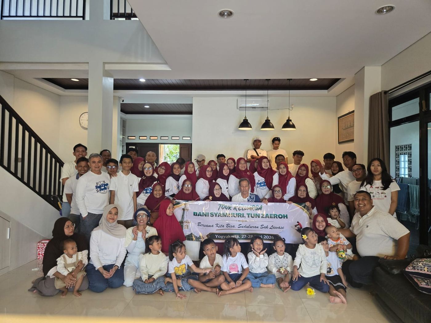 Keluarga berkumpul di Omah Cebongan